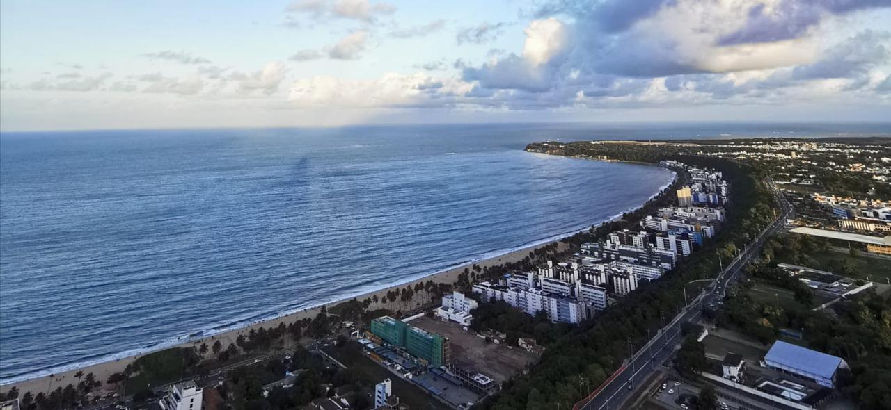 Com a vista mais ampla e alta de João Pessoa, mirante do Tour Geneve encanta turistas e pessoenses