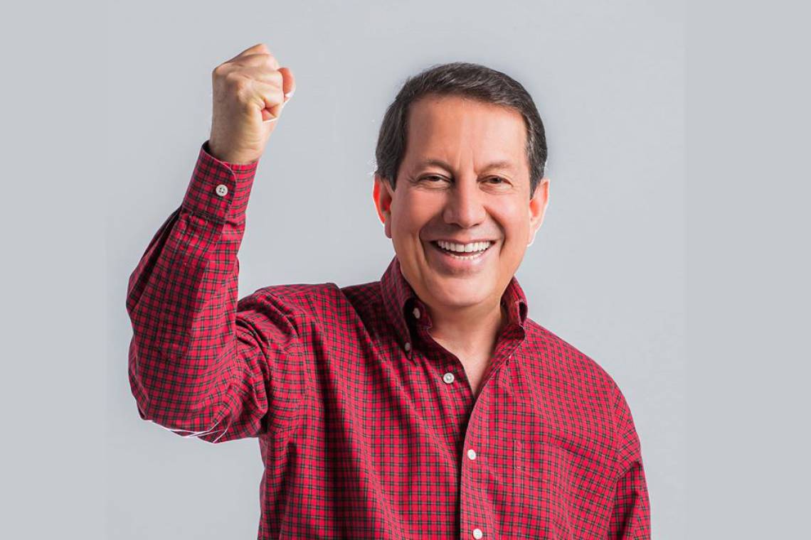 Pastor R. R. Soares está internado com Covid-19