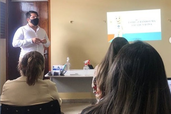 Secretaria de Saúde promove curso de capacitação em sala de vacina para os profissionais da atenção básica municipal