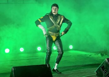 Semana Municipal da Juventude é encerrada com apresentação cultural no ginásio da Praça da Paz