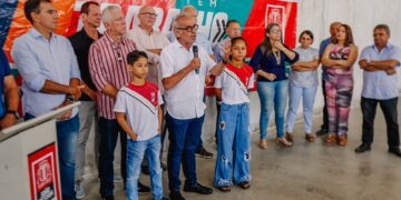 Prefeito autoriza reestruturação de escola no Grotão e conclui retomada de 45 obras encontradas abandonadas