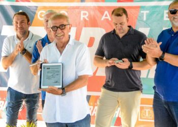 Cícero Lucena autoriza troca da iluminação por LED em Tambaú e ação já beneficia 17 bairros