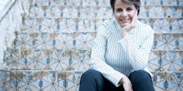 Projeto Seis & Meia apresenta Leila Pinheiro em outubro no Teatro de Arena