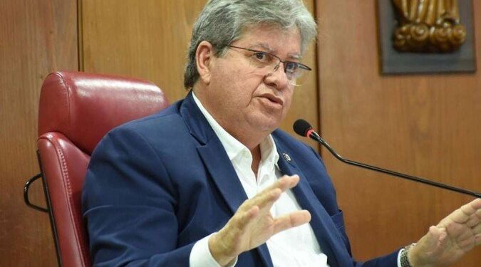João Azevêdo (PSB) é reeleito governador da Paraíba