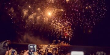 Com banda baile, samba, forró e open bar de cerveja, Réveillon 2023 do Arpoador, em João Pessoa, realiza evento para toda a família