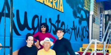 Artistas de rua criam nova pintura na Galeria Augusto dos Anjos