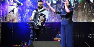 Primeiro final de semana do Natal Iluminado 2022 registra participação de 400 artistas e grande público