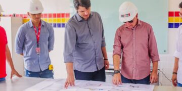 Leo Bezerra visita obras, fiscaliza cumprimento de prazos e destaca ações de infraestrutura em toda a cidade
