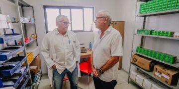 Cícero Lucena entrega obras de reestruturação da USF Ilha do Bispo