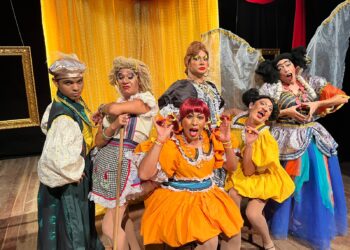 Sucesso de bilheteria, espetáculo do Pastoril Profano “Cinde é ela” é atração do Teatro Santa Roza