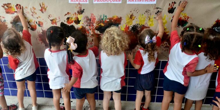 Colônia de Férias terá atividades lúdicas e brincadeiras através de jogos cooperativos