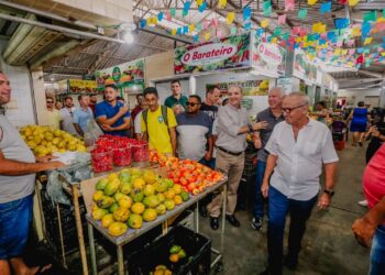 Cícero Lucena autoriza reforma do Mercado Público de Cruz das Armas
