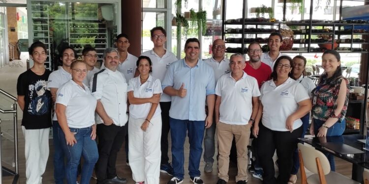 John’s Grill recebe estudantes do Senac para uma aula em campo