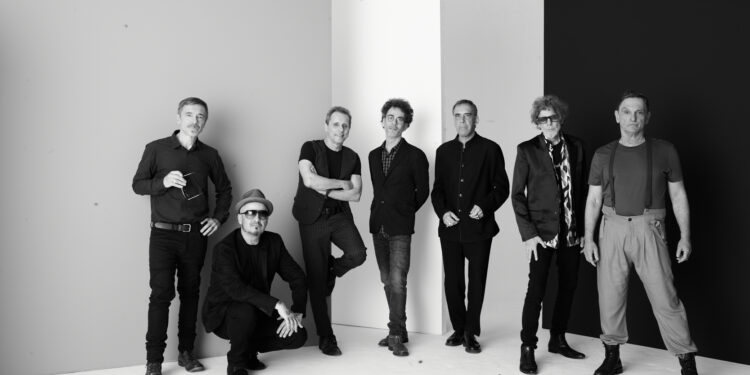 Titãs Encontro já soma público de 500 mil pessoas em turnê que inicia neste mês