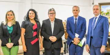 Governador recebe defensora geral em primeira visita oficial da gestão ao chefe do Executivo
