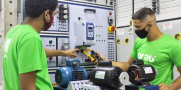 Rede de ensino técnico e profissionalizante oferece mais de 1000 bolsas de estudos gratuitas em todo o Brasil