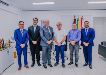 Cícero Lucena renova parceria da Prefeitura com o Tribunal de Justiça para realização do Refis 2023