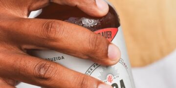 Loca Como Tu Madre lança cerveja artesanal de marca própria e exclusiva