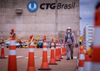Governo da Paraíba firma parceria para intermediação de mais de mil vagas de emprego no Seridó Ocidental