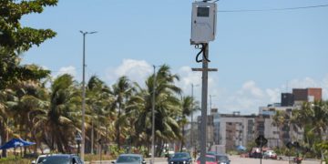 Trânsito da Orla de Intermares e Ponta de Campina já está sendo monitorado através de câmeras e radares de velocidades