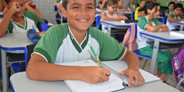 Prefeitura de Santa Rita abre ano letivo da rede municipal de ensino nesta segunda