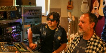 Tom Sapiranga lançará single com produção de Alexandre Fontanetti; letra pede a paz e o fim das guerras no mundo