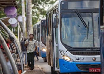 Operação do transporte coletivo segue normal apesar de incêndio