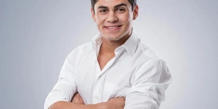 Lucas Veloso: “‘Habeas Pinho’ não é uma história sobre poesia. É sobre um humanista, um super-herói”