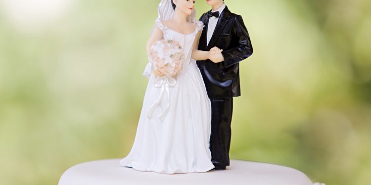 Pare o casamento: Fotógrafo deve pagar indenização pela perda das fotos de um casamento