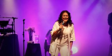 Nesta quinta (08) cantora Joanna comemora 45 anos de carreira com show em João Pessoa