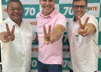Nilvan Ferreira anuncia apoio a André Coutinho em Cabedelo