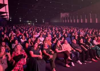 Amazing Tenors fazem show memorável em João Pessoa com ingressos esgotados