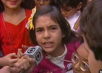 ‘Que Xou da Xuxa é esse?’: trecho de documentário das Paquitas viraliza com criança revoltada com o programa