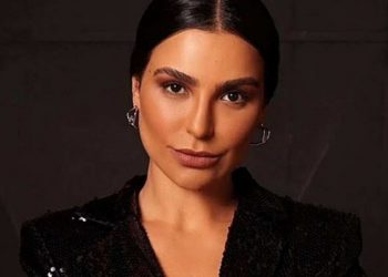 Cíntia Chagas apresenta a palestra “Oratória da Elegância” no Teatro Pedra do Reino