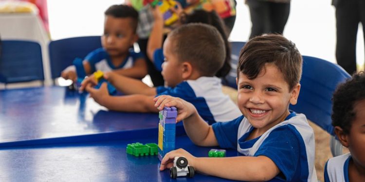 Cabedelo recebe Selo Unicef 2021-2024 por ações e projetos em prol da criança e do adolescente