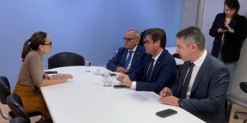 Cícero Lucena trata da liberação de recursos do Governo Federal para João Pessoa na área da Educação