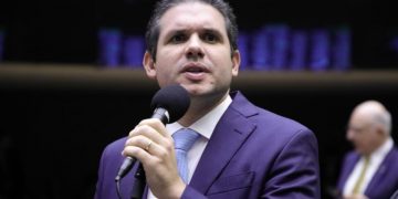 Deputado Hugo Motta diz que se preocupa com PEC que altera jornada de trabalho 6×1