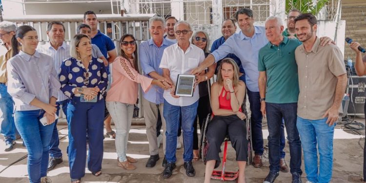 Prefeito autoriza início das obras para deixar bairros de Ernani Sátiro, Geisel e Costa e Silva 100% pavimentados