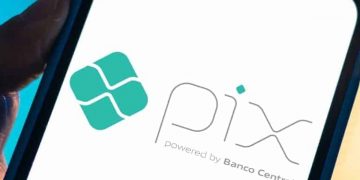 Pix vai ser taxado pelo governo? Entenda o que muda com novas regras