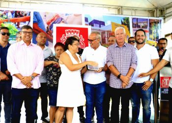 Cícero Lucena autoriza pavimentação em 22 ruas de três bairros e projeta transformação na região do Jardim Veneza com um novo Cemapi