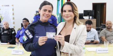 Karla Pimentel empossa novo comando da Guarda Civil Metropolitana, anuncia ajuste salarial e reforça valorização profissional