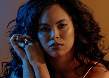 Bell Lins explora a adrenalina de uma paquera no single “Eu e Você”