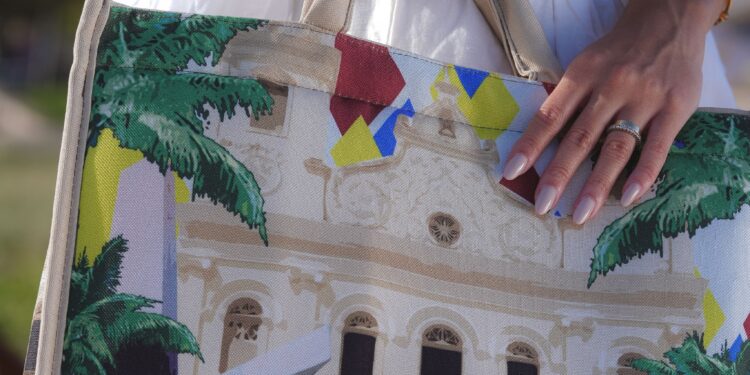 Hotel HCM lança coleção com peças inspiradas na essência de João Pessoa