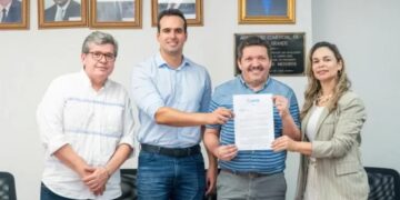 Lucas oficializa apoio do Governo do Estado ao comércio e inspeciona reforma da 1ª Ciretran em Campina