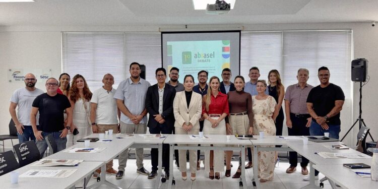 1º Abrasel Debate aponta caminhos para fortalecer o setor de alimentação fora do lar na Paraíba