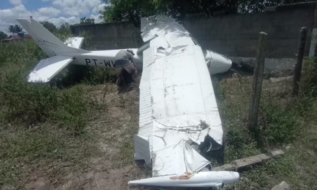 Tripulantes de avião que caiu no Distrito de São José da Mata estão no Hospital de Trauma de Campina Grande