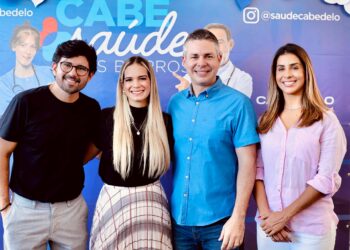 Prefeito André Coutinho participa de mutirão no bairro do Jacaré e reforça importância da Saúde em sua gestão