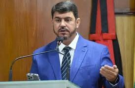 Dinho Dowsley anuncia saída do PSD com liderança de Pedro Cunha Lima; vereador cogita migração para PP, Republicanos ou PSB