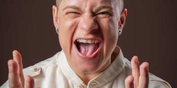 Val Donato estreia show do novo álbum ‘Matriz’