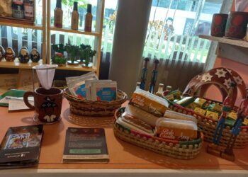 “Casinha Kassuá” leva charme regional ao Maior São João do Mundo com produtos artesanais e kits juninos exclusivos